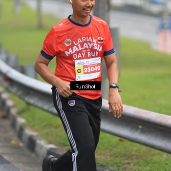 Runner Photo 7023665