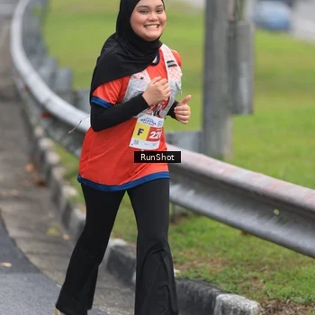 Runner Photo 7023671