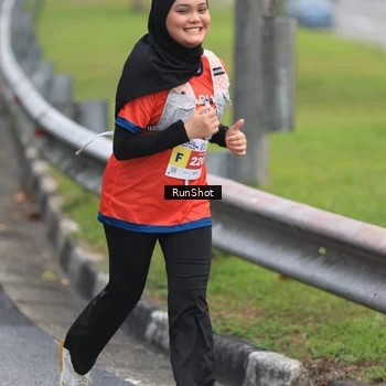 Runner Photo 7023673
