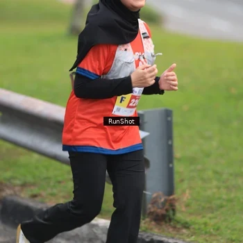Runner Photo 7023679