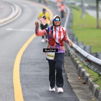 Runner Photo 7023699