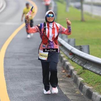 Runner Photo 7023700