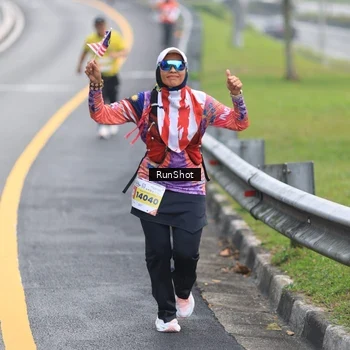 Runner Photo 7023701
