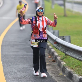 Runner Photo 7023716