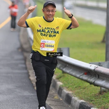 Runner Photo 7023733