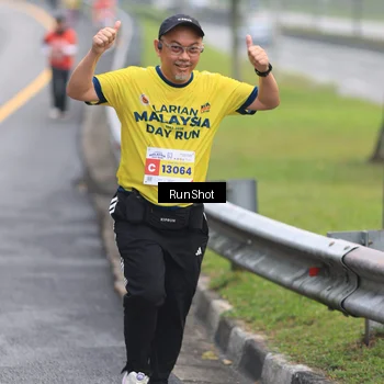 Runner Photo 7023736