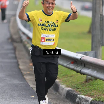 Runner Photo 7023737