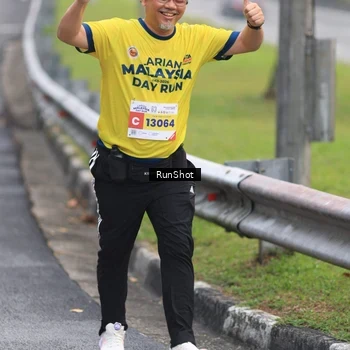 Runner Photo 7023739