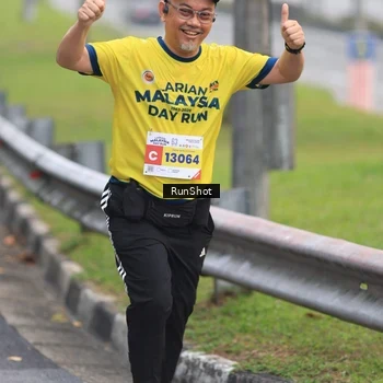 Runner Photo 7023740