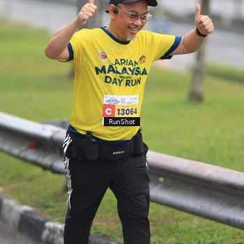 Runner Photo 7023746