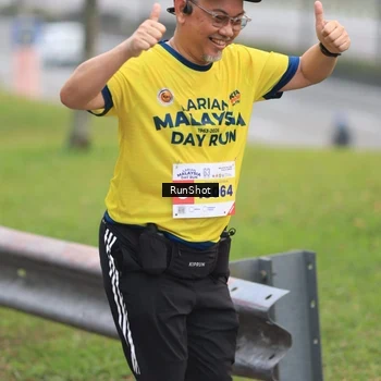 Runner Photo 7023753