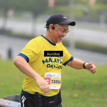 Runner Photo 7023756