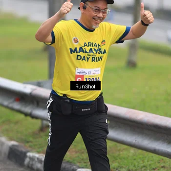 Runner Photo 7023768