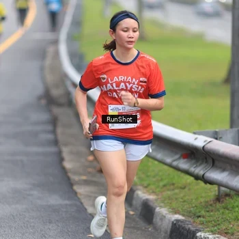 Runner Photo 7023807