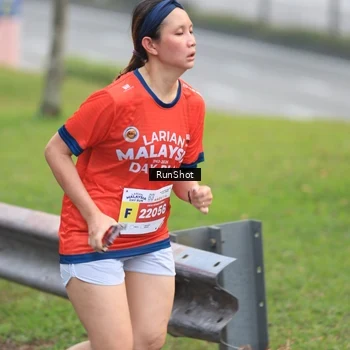 Runner Photo 7023810