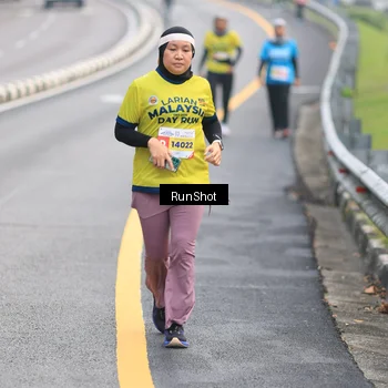 Runner Photo 7023831