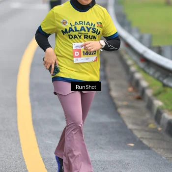 Runner Photo 7023843