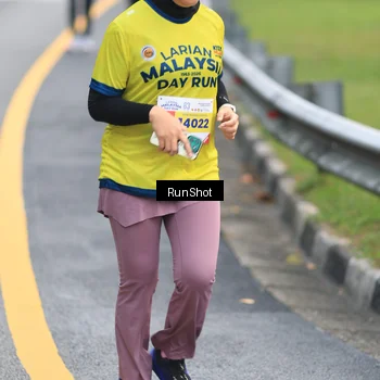 Runner Photo 7023844