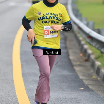 Runner Photo 7023845