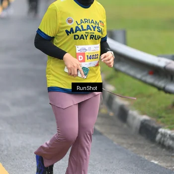 Runner Photo 7023847