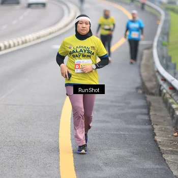 Runner Photo 7023850