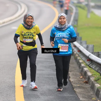 Runner Photo 7023901