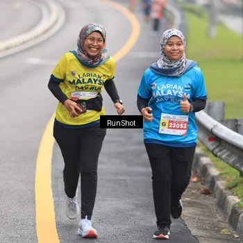 Runner Photo 7023903