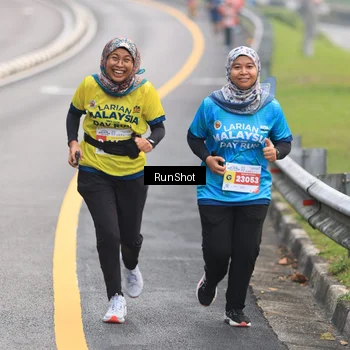 Runner Photo 7023904