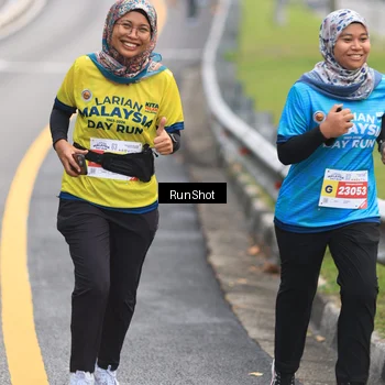 Runner Photo 7023912