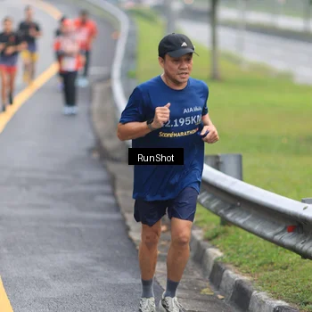 Runner Photo 7023927