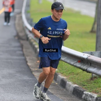 Runner Photo 7023932