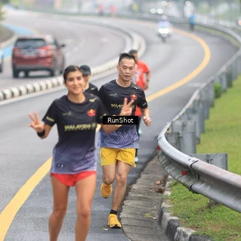 Runner Photo 7023950