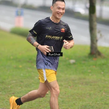 Runner Photo 7023969