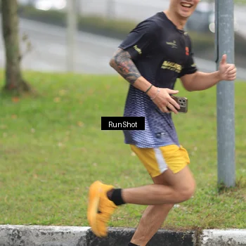 Runner Photo 7023975