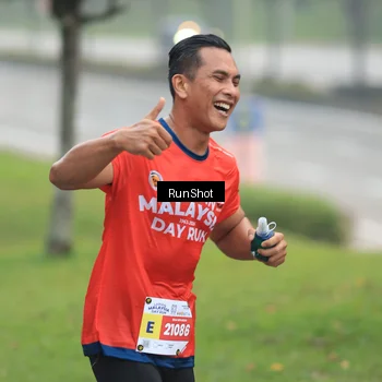 Runner Photo 7023987