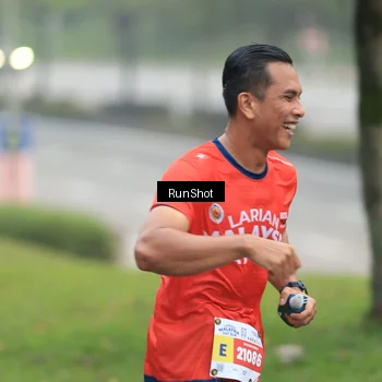 Runner Photo 7024017