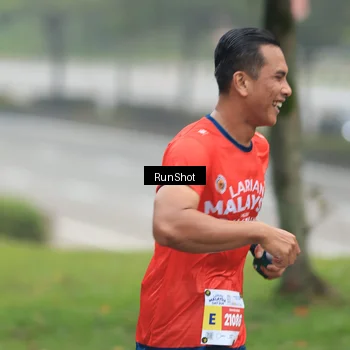 Runner Photo 7024030