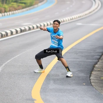 Runner Photo 7024047