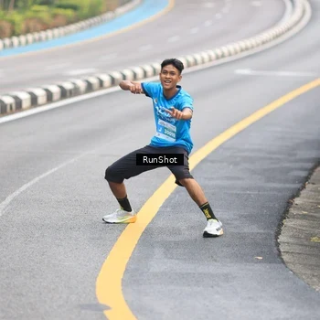 Runner Photo 7024051