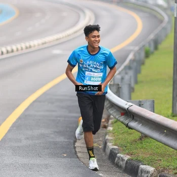 Runner Photo 7024064