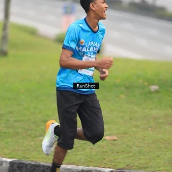 Runner Photo 7024077