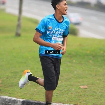 Runner Photo 7024082