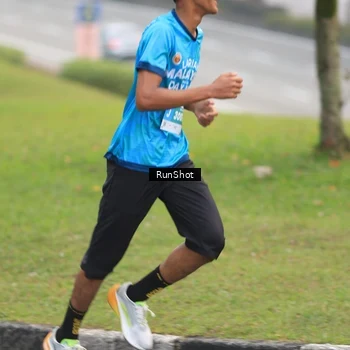 Runner Photo 7024083