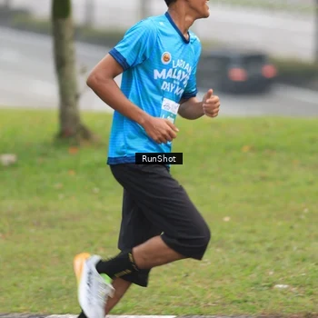 Runner Photo 7024084
