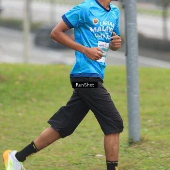 Runner Photo 7024089