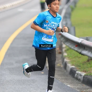 Runner Photo 7024095