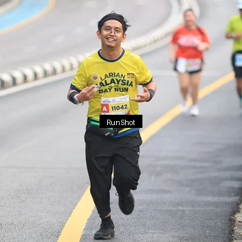Runner Photo 7024107