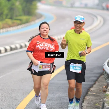 Runner Photo 7024120