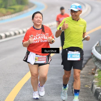 Runner Photo 7024121