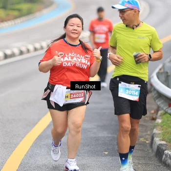 Runner Photo 7024126